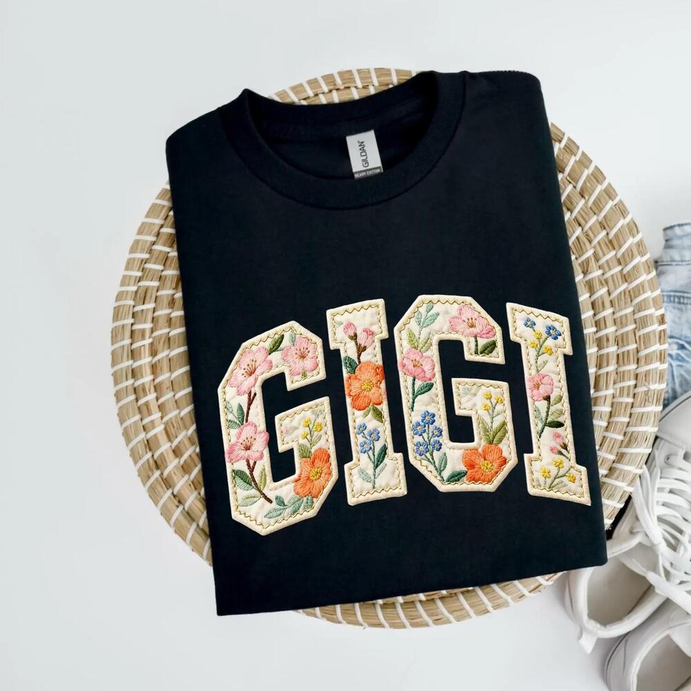 Custom Mama Shirt, Floral Patchwork Name Shirt